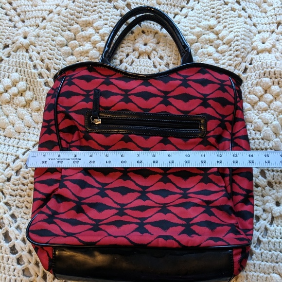 LULU by Lulu Guinness Lips purse tote red black - Picture 3 of 8